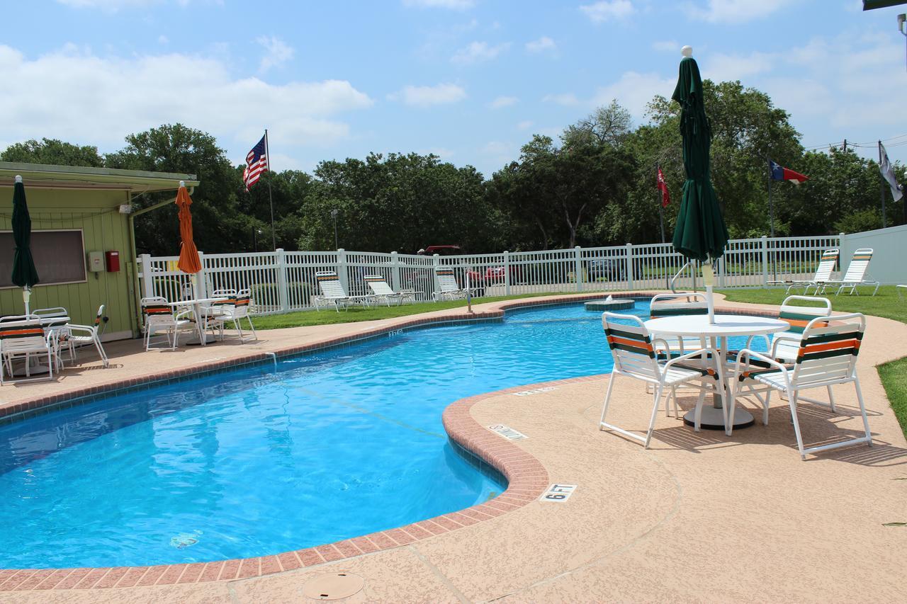 Austin Lone Star Rv Resort Exterior foto